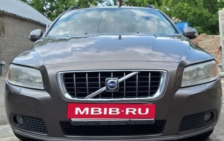 Volvo V70 III рестайлинг, 2007 год, 2 100 000 рублей, 2 фотография
