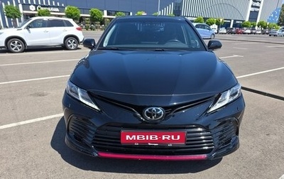 Toyota Camry, 2021 год, 3 550 000 рублей, 1 фотография