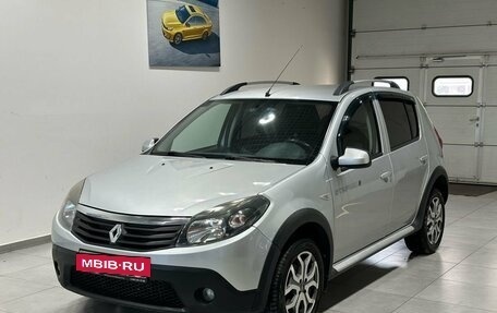 Renault Sandero I, 2013 год, 899 900 рублей, 3 фотография