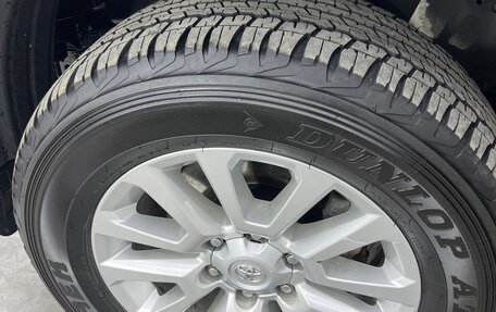 Toyota Land Cruiser Prado 150 рестайлинг 2, 2015 год, 3 500 000 рублей, 6 фотография