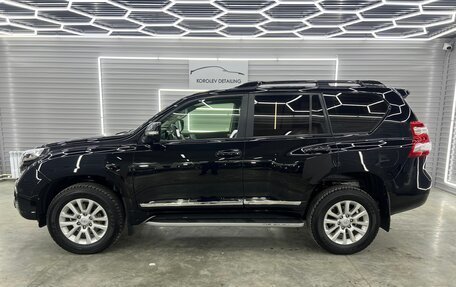 Toyota Land Cruiser Prado 150 рестайлинг 2, 2015 год, 3 500 000 рублей, 24 фотография