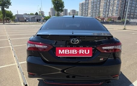 Toyota Camry, 2021 год, 3 550 000 рублей, 3 фотография