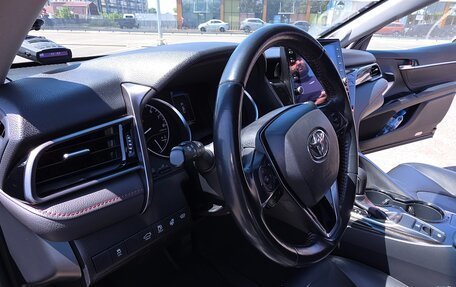 Toyota Camry, 2021 год, 3 550 000 рублей, 18 фотография