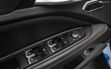 Geely Tugella FY11, 2022 год, 2 720 000 рублей, 23 фотография
