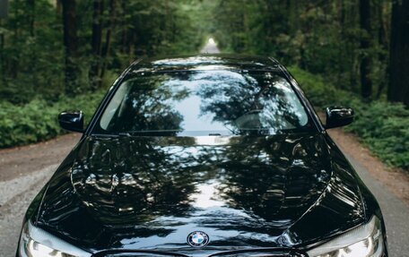 BMW 5 серия, 2019 год, 2 900 000 рублей, 1 фотография