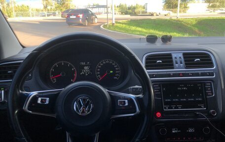 Volkswagen Polo VI (EU Market), 2018 год, 800 000 рублей, 7 фотография