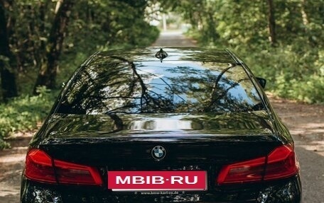 BMW 5 серия, 2019 год, 2 900 000 рублей, 2 фотография