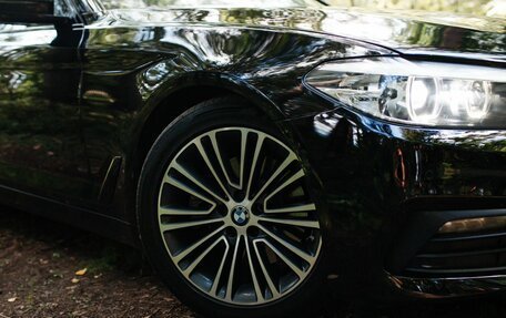 BMW 5 серия, 2019 год, 2 900 000 рублей, 10 фотография