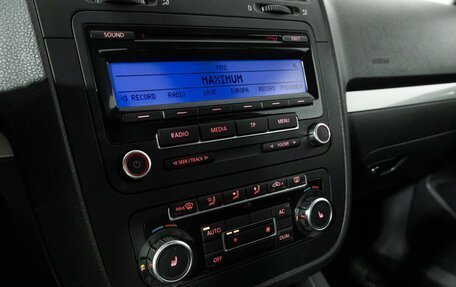 Volkswagen Jetta VI, 2009 год, 497 989 рублей, 16 фотография