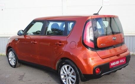 KIA Soul II рестайлинг, 2018 год, 1 470 000 рублей, 5 фотография