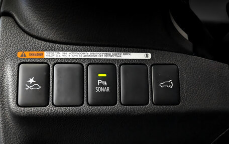 Mitsubishi Outlander III рестайлинг 3, 2020 год, 2 500 000 рублей, 29 фотография