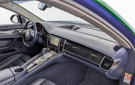 Porsche Panamera II рестайлинг, 2011 год, 2 550 000 рублей, 11 фотография