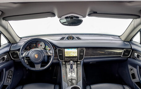 Porsche Panamera II рестайлинг, 2011 год, 2 550 000 рублей, 14 фотография