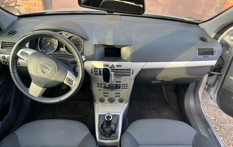 Opel Astra H, 2008 год, 700 000 рублей, 5 фотография