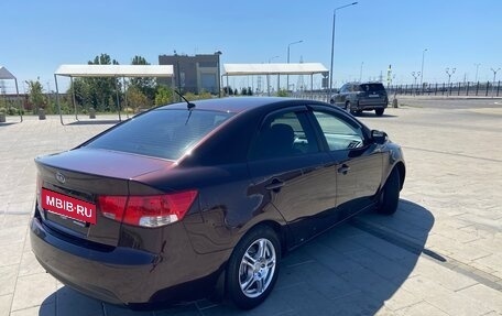 KIA Cerato III, 2010 год, 900 000 рублей, 2 фотография