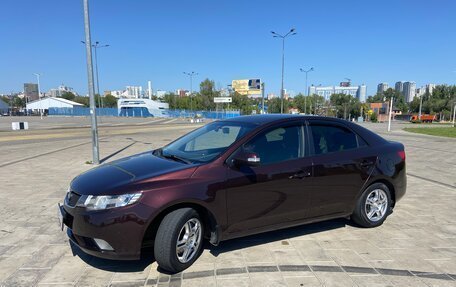 KIA Cerato III, 2010 год, 900 000 рублей, 4 фотография