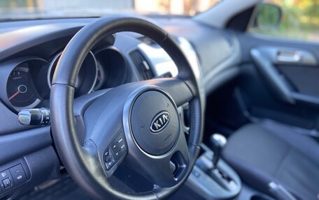 KIA Cerato III, 2010 год, 900 000 рублей, 9 фотография
