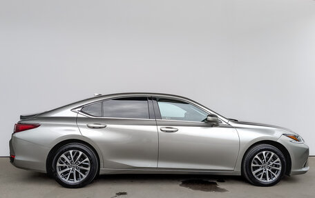 Lexus ES VII, 2021 год, 3 980 000 рублей, 4 фотография