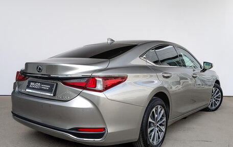 Lexus ES VII, 2021 год, 3 980 000 рублей, 5 фотография