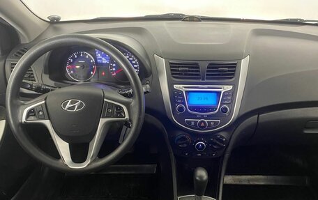 Hyundai Solaris II рестайлинг, 2011 год, 788 200 рублей, 12 фотография