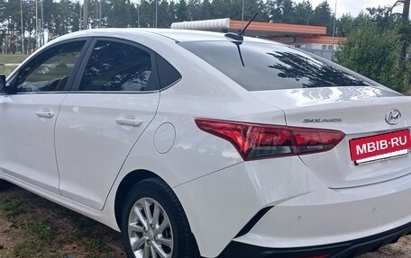 Hyundai Solaris II рестайлинг, 2021 год, 1 885 000 рублей, 6 фотография