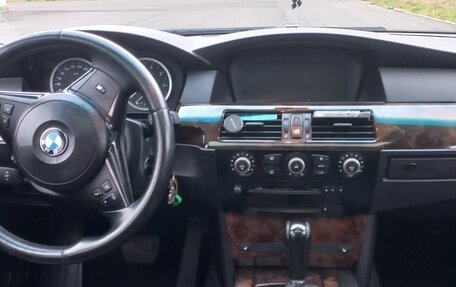 BMW 5 серия, 2003 год, 900 000 рублей, 5 фотография