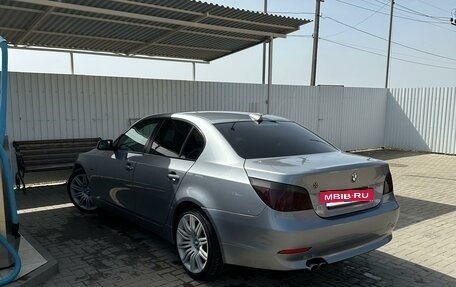 BMW 5 серия, 2003 год, 900 000 рублей, 3 фотография
