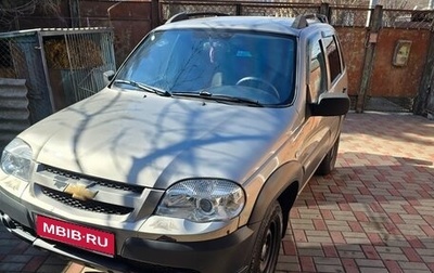 Chevrolet Niva I рестайлинг, 2011 год, 580 000 рублей, 1 фотография