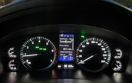 Lexus LX III, 2018 год, 10 000 000 рублей, 12 фотография