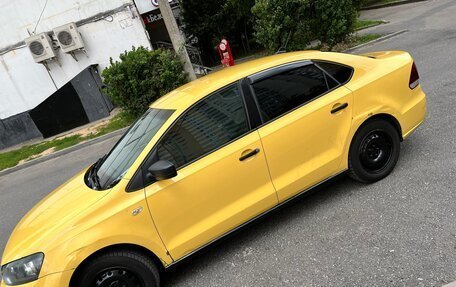 Volkswagen Polo VI (EU Market), 2019 год, 800 000 рублей, 6 фотография