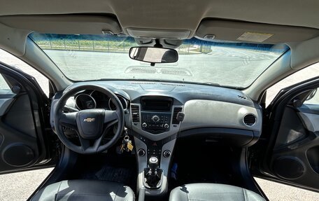 Chevrolet Cruze II, 2011 год, 650 000 рублей, 12 фотография