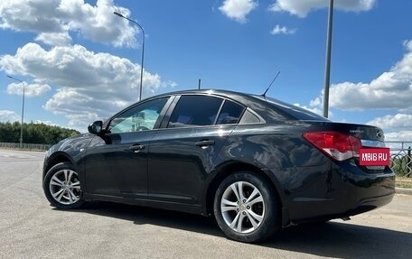Chevrolet Cruze II, 2011 год, 650 000 рублей, 4 фотография