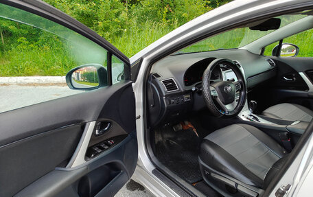 Toyota Avensis III рестайлинг, 2012 год, 1 320 000 рублей, 2 фотография