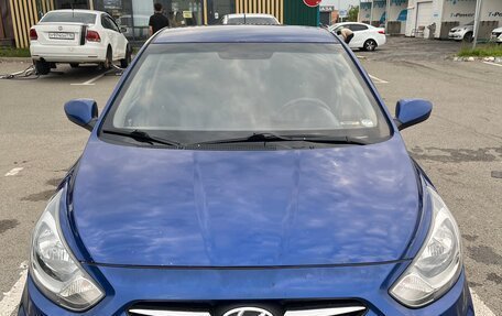 Hyundai Solaris II рестайлинг, 2011 год, 530 000 рублей, 3 фотография