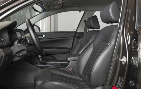 KIA Optima IV, 2018 год, 2 050 000 рублей, 13 фотография