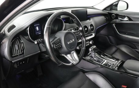 KIA Stinger I, 2022 год, 3 449 000 рублей, 9 фотография