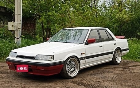 Nissan Skyline, 1987 год, 750 000 рублей, 8 фотография