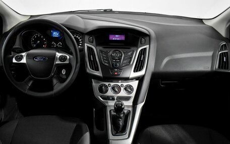 Ford Focus III, 2011 год, 800 000 рублей, 13 фотография