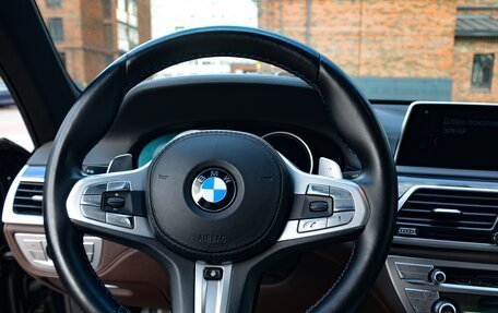 BMW 7 серия, 2018 год, 3 800 000 рублей, 16 фотография