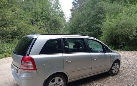 Opel Zafira B, 2010 год, 750 000 рублей, 7 фотография