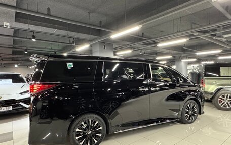 Toyota Alphard, 2024 год, 14 600 000 рублей, 2 фотография