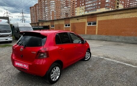 Toyota Yaris III рестайлинг, 2008 год, 520 000 рублей, 5 фотография