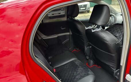 Toyota Yaris III рестайлинг, 2008 год, 520 000 рублей, 13 фотография