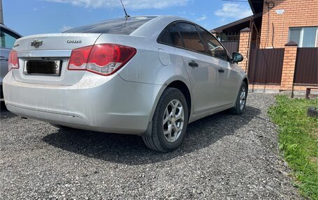Chevrolet Cruze II, 2011 год, 600 000 рублей, 4 фотография