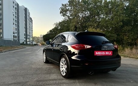 Infiniti QX50 I рестайлинг, 2014 год, 1 950 000 рублей, 3 фотография