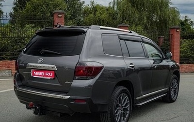 Toyota Highlander III, 2012 год, 1 900 000 рублей, 1 фотография