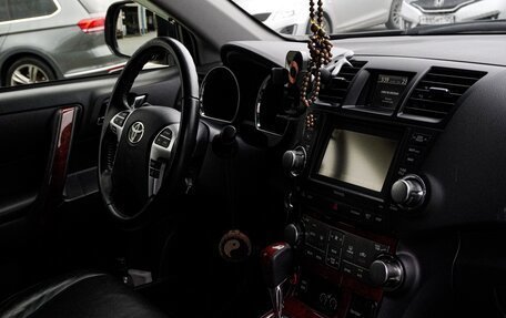 Toyota Highlander III, 2012 год, 1 900 000 рублей, 5 фотография