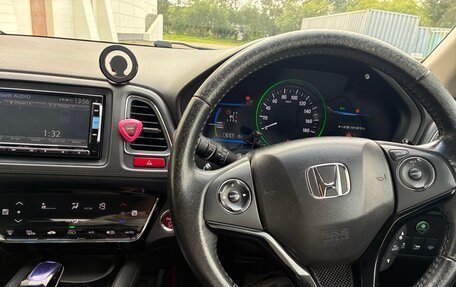 Honda Vezel, 2014 год, 1 850 000 рублей, 21 фотография