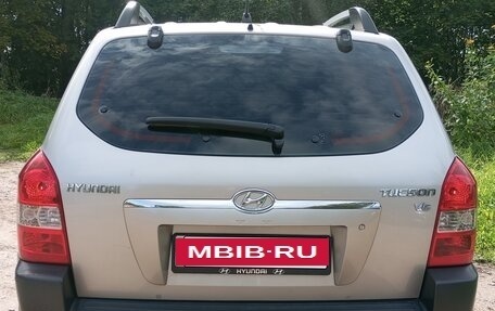 Hyundai Tucson III, 2005 год, 735 000 рублей, 6 фотография