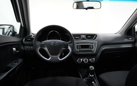 KIA Rio III рестайлинг, 2015 год, 1 120 000 рублей, 8 фотография